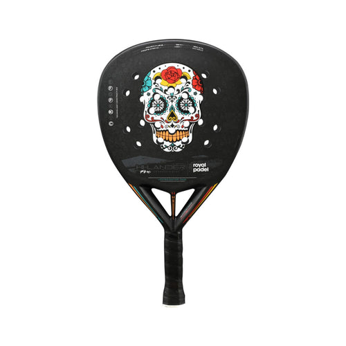 Pala de pádel Royal Padel Highlander Calavera, forma lágrima y núcleo EVA Soft para control y potencia
